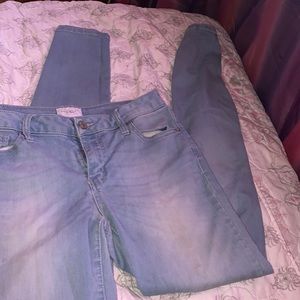 This are pink brand pants in size 7